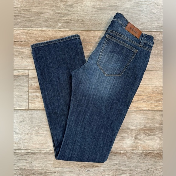 Else ~ Women’s Mini Boot Cut‎ Denim Jeans Size 29 Dark Wash 5 Pocket Design - Picture 8 of 8